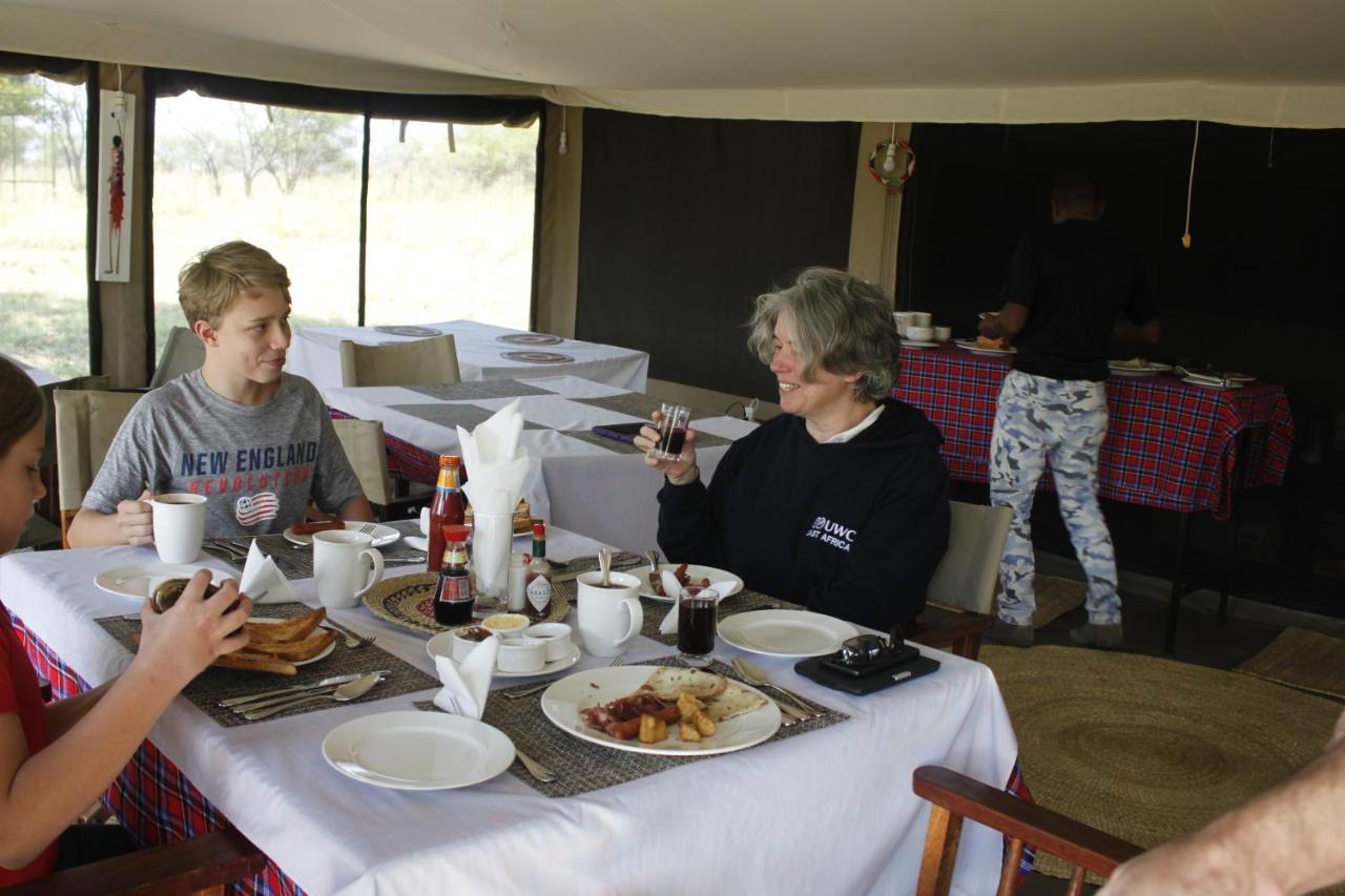 Osero Serengeti Luxury Tented Camp Banagi ภายนอก รูปภาพ
