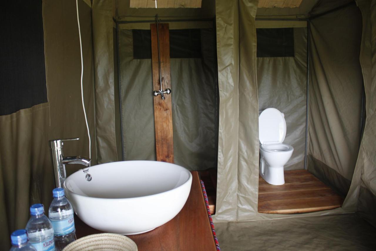 Osero Serengeti Luxury Tented Camp Banagi ภายนอก รูปภาพ
