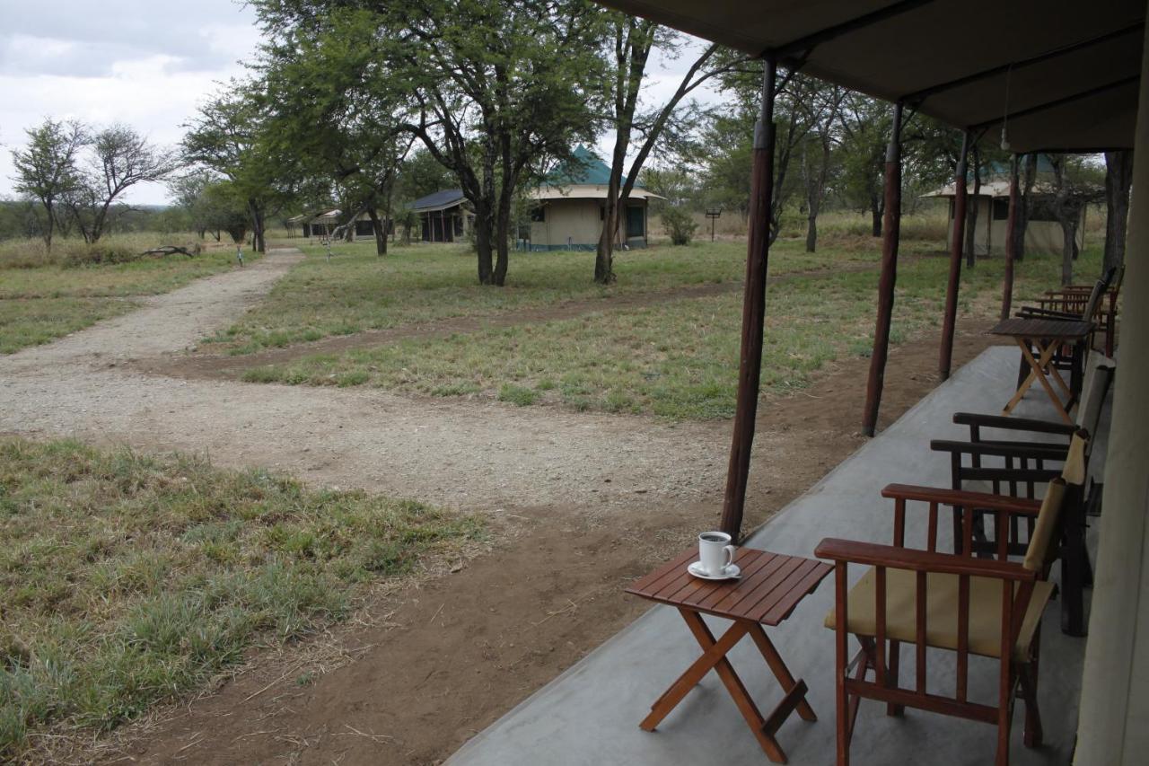 Osero Serengeti Luxury Tented Camp Banagi ภายนอก รูปภาพ